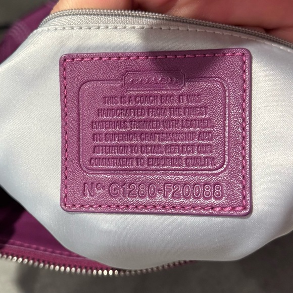 COACH ASHLEY DOTTED OP ART CROSSBODY BAG Berry Purse F20088 - Picture 9 of 10